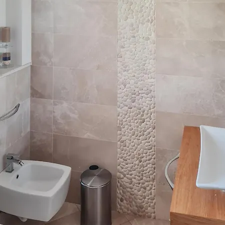 Awesome In Varvari With Wifi Porec