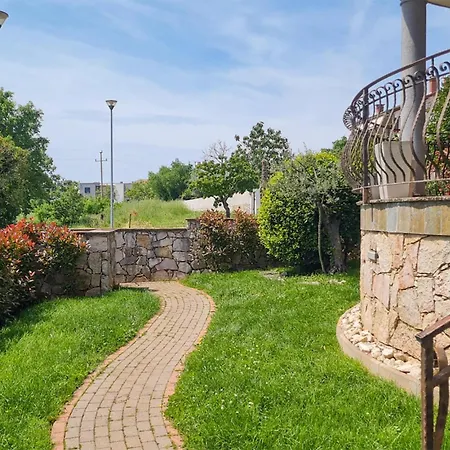 Awesome In Varvari With Wifi * Porec